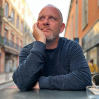 Robert Hogg profile image